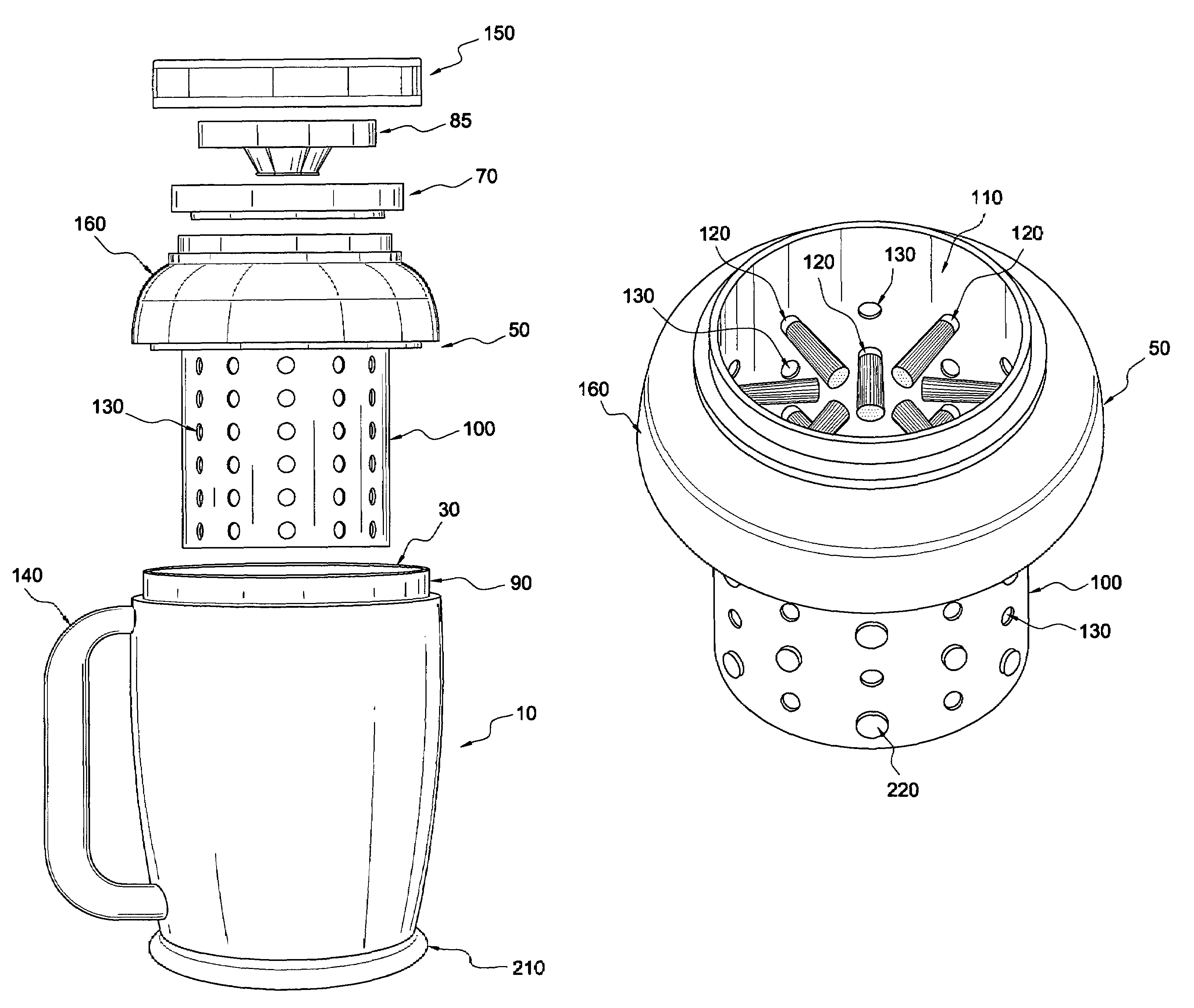 Portable device for cleaning an animal's paw