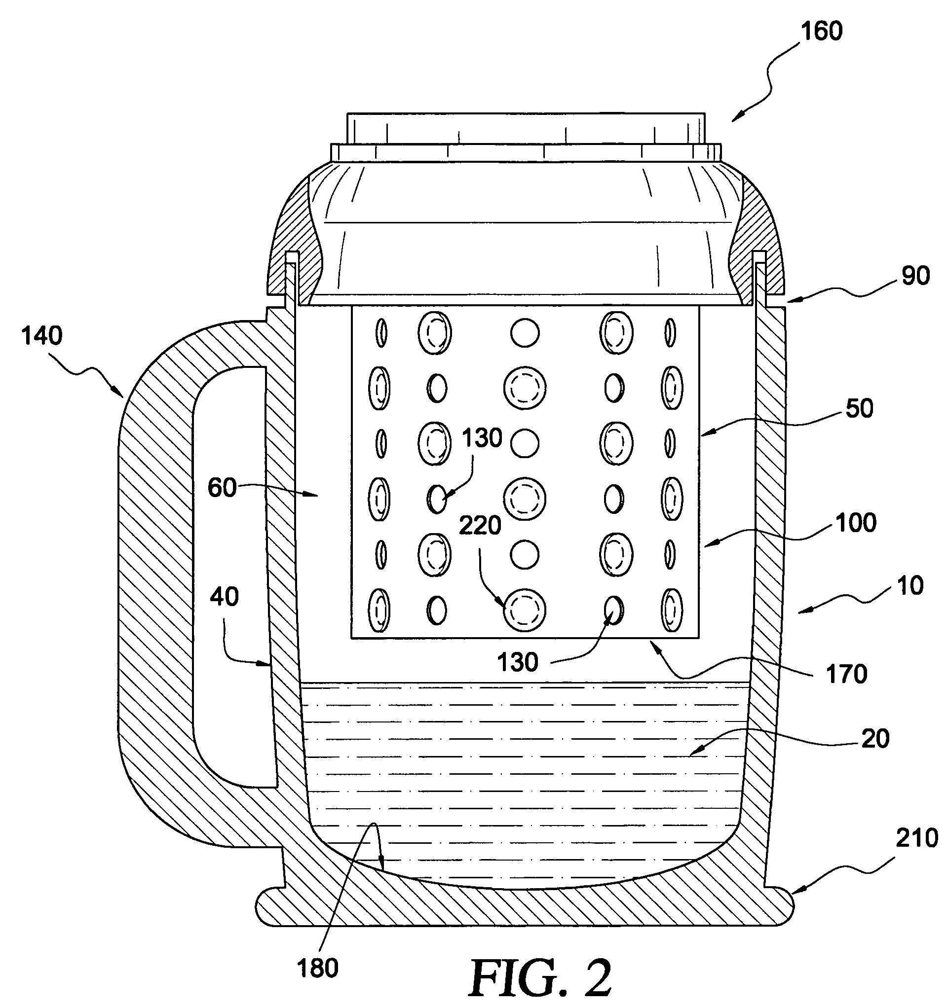 Portable device for cleaning an animal's paw