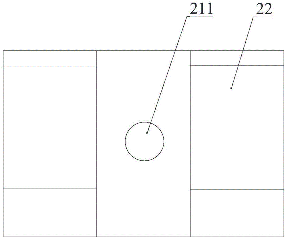 Pipe cutting device