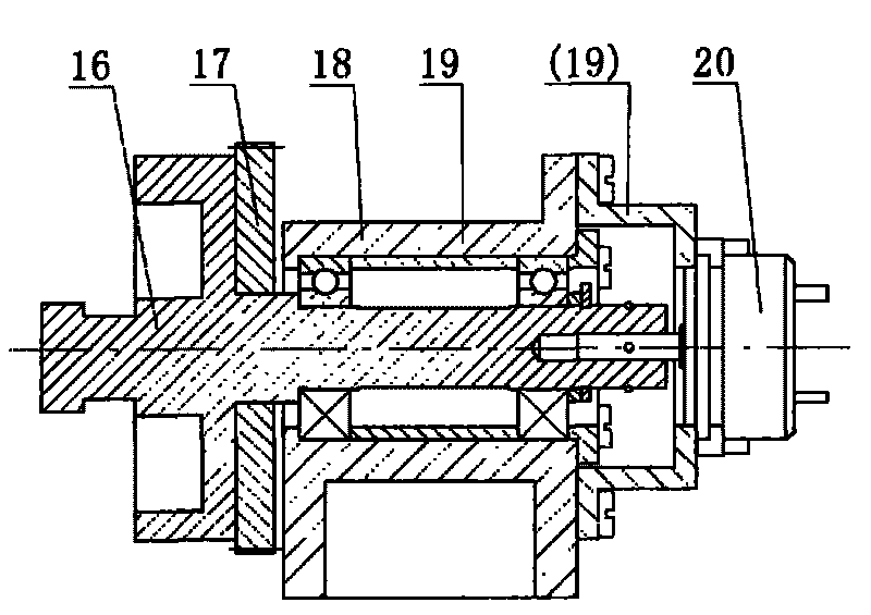 Image plane focusing mechanism used for push-broom type aero remote sensor