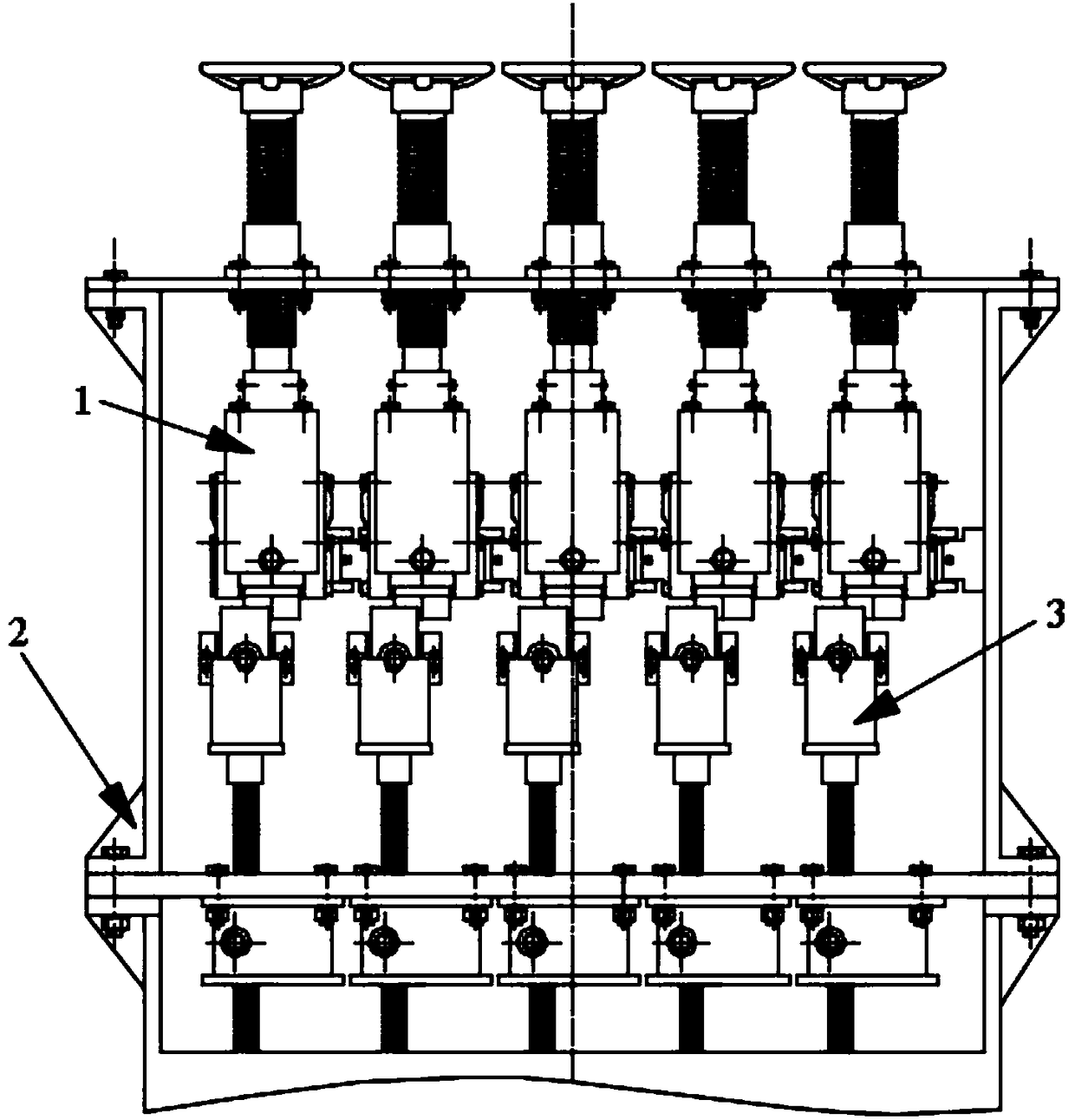 A double-curvature plate roll forming device