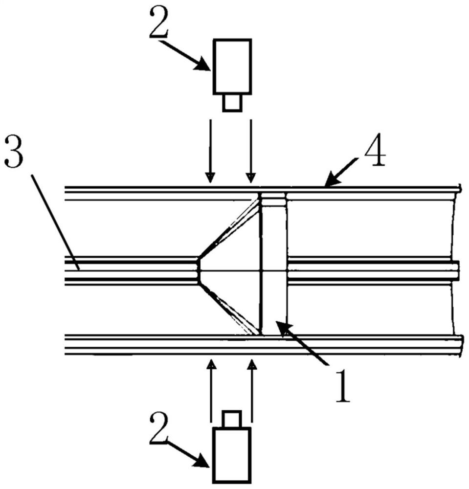 Insulator surface charge rapid dissipation method and device based on X-rays