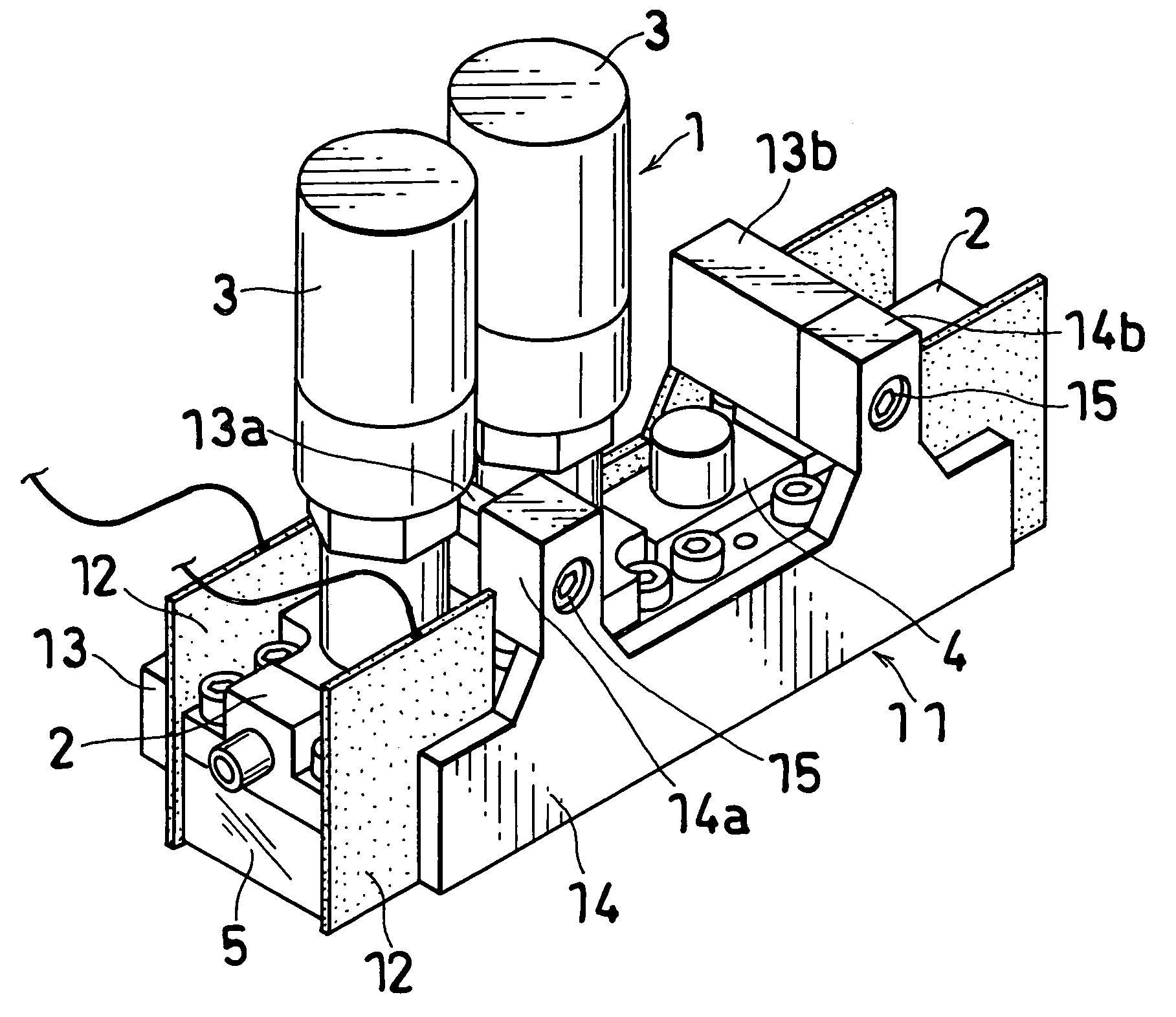 Fluid control apparatus with heating apparatus