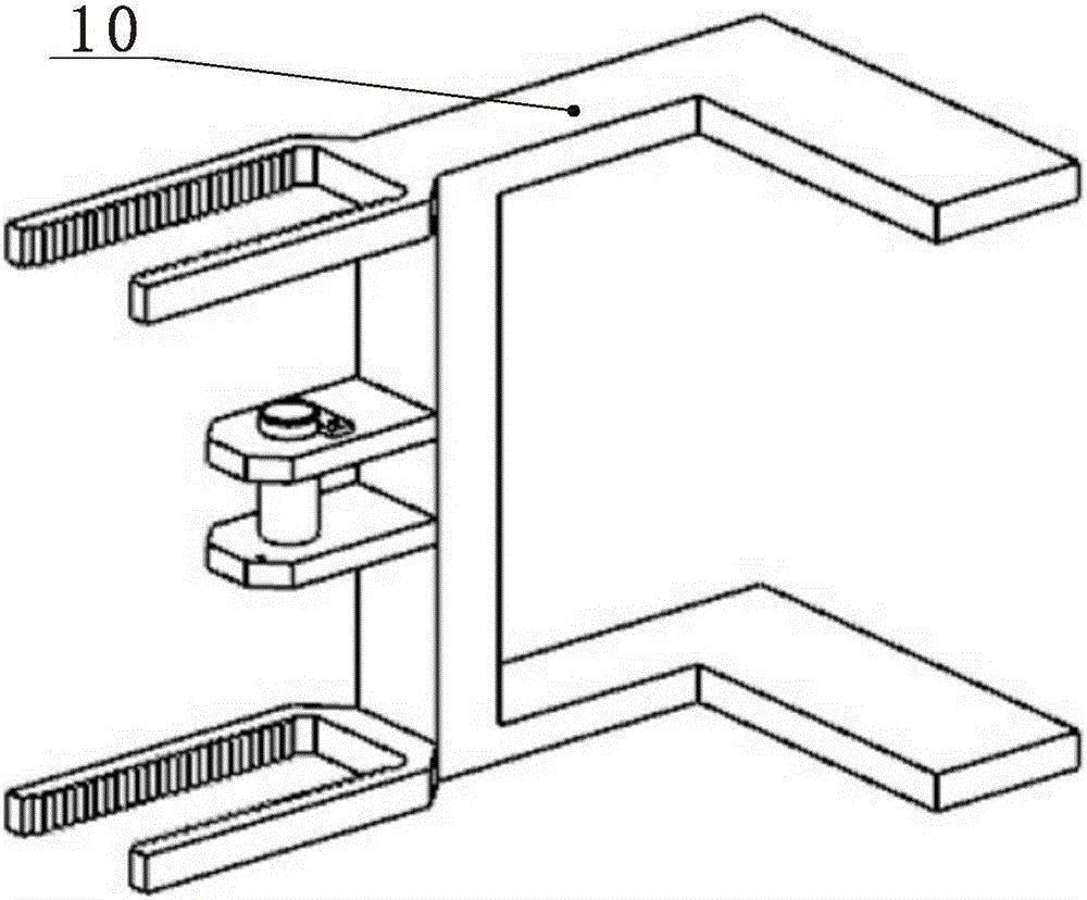 Safe and reliable two-section type covering and uncovering device for ladle