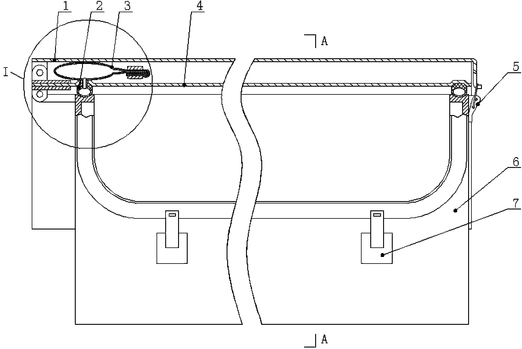 Protective cover inflation type seal ring mounting structure