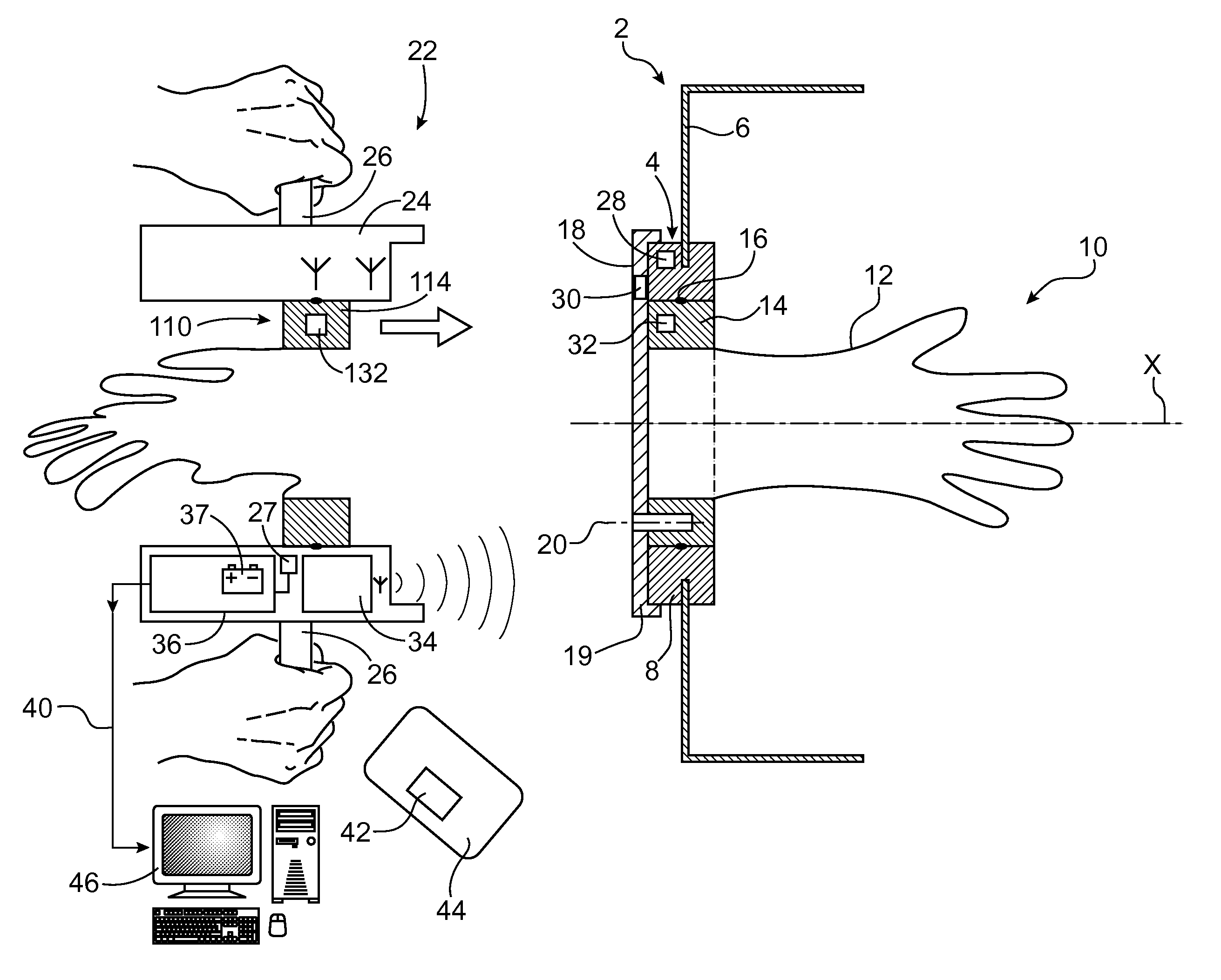 Installation comprising a glove box and a glove change device incorporating monitoring of the glove change