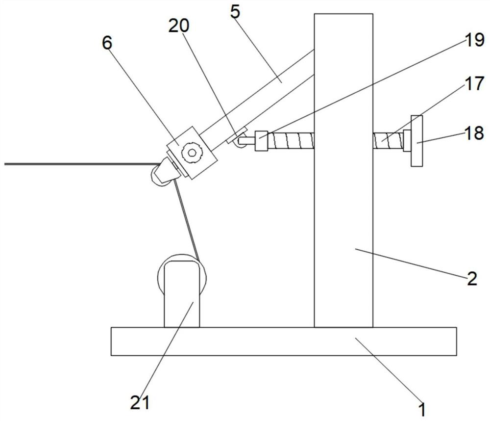 Orthopaedic traction device with included angle adjustable and self-locking functions