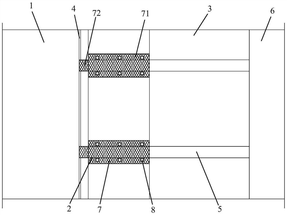 A drainage system and drainage method for expressway reconstruction and expansion construction