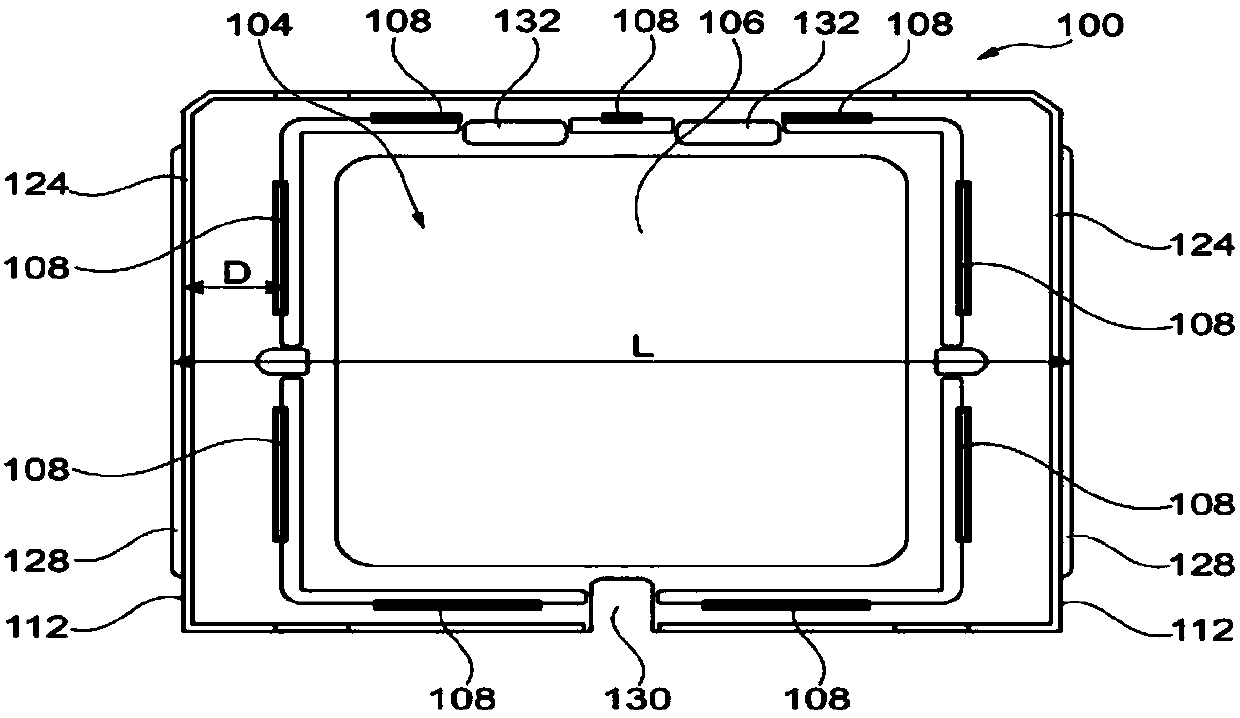 Tray device for handling carrier plate