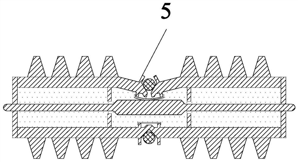 External breaking prevention line connector porcelain tube