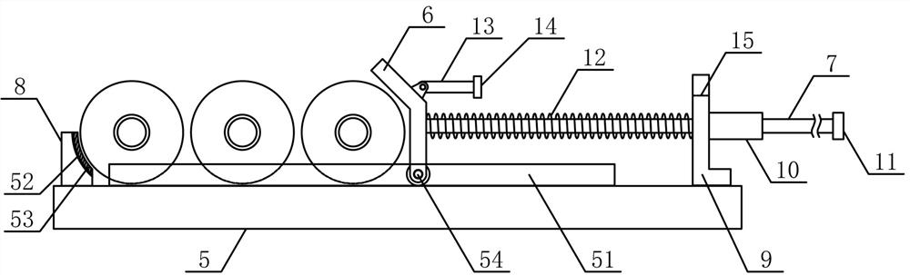 A continuous feeding device for textile yarn rolls