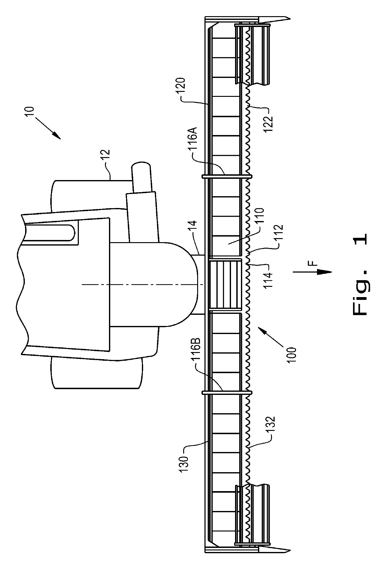 Agricultural machine with sectional header