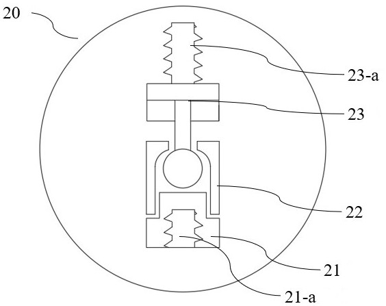 Left auricle occluder and using method thereof