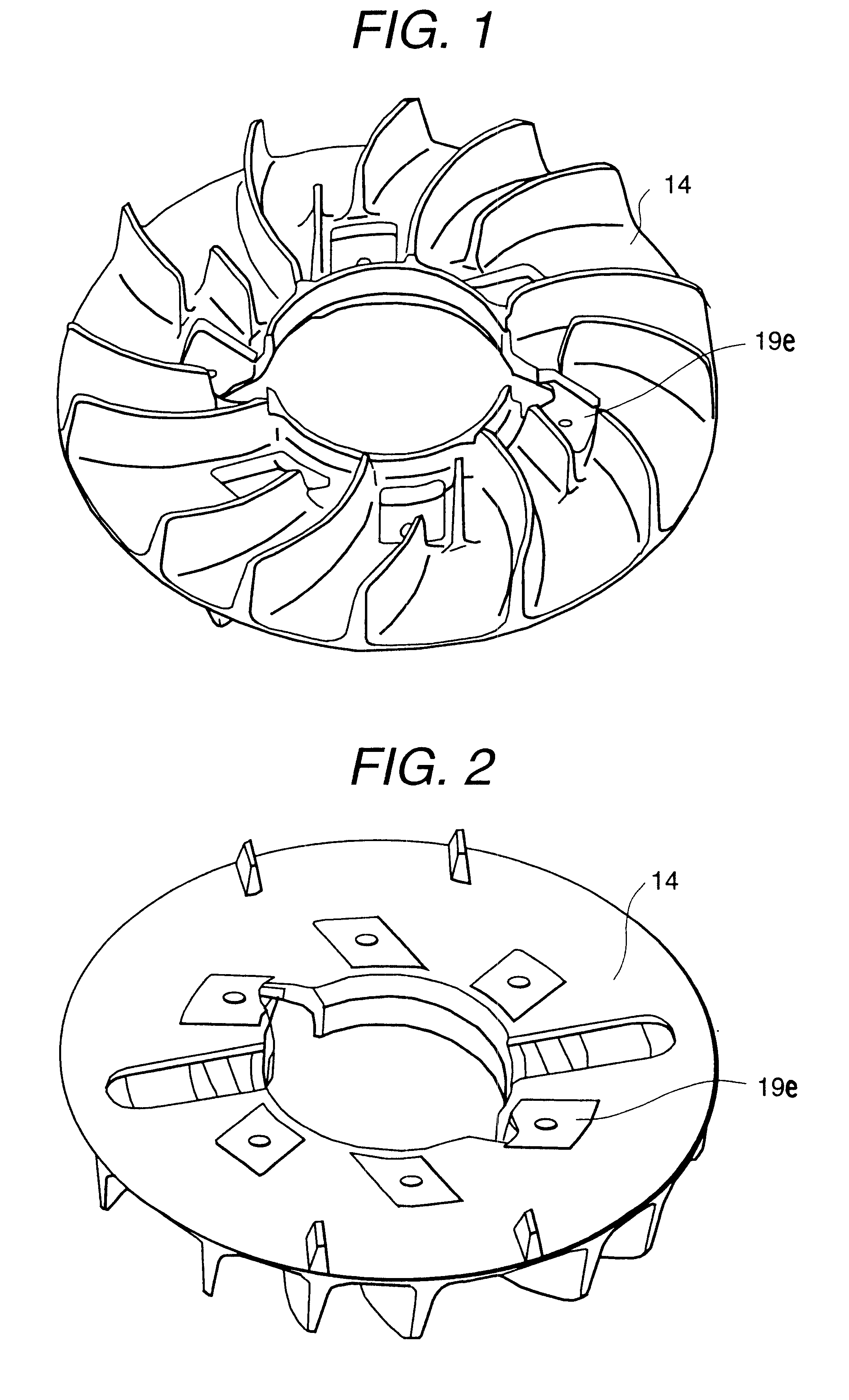 Rotary cooling fan for an AC generator