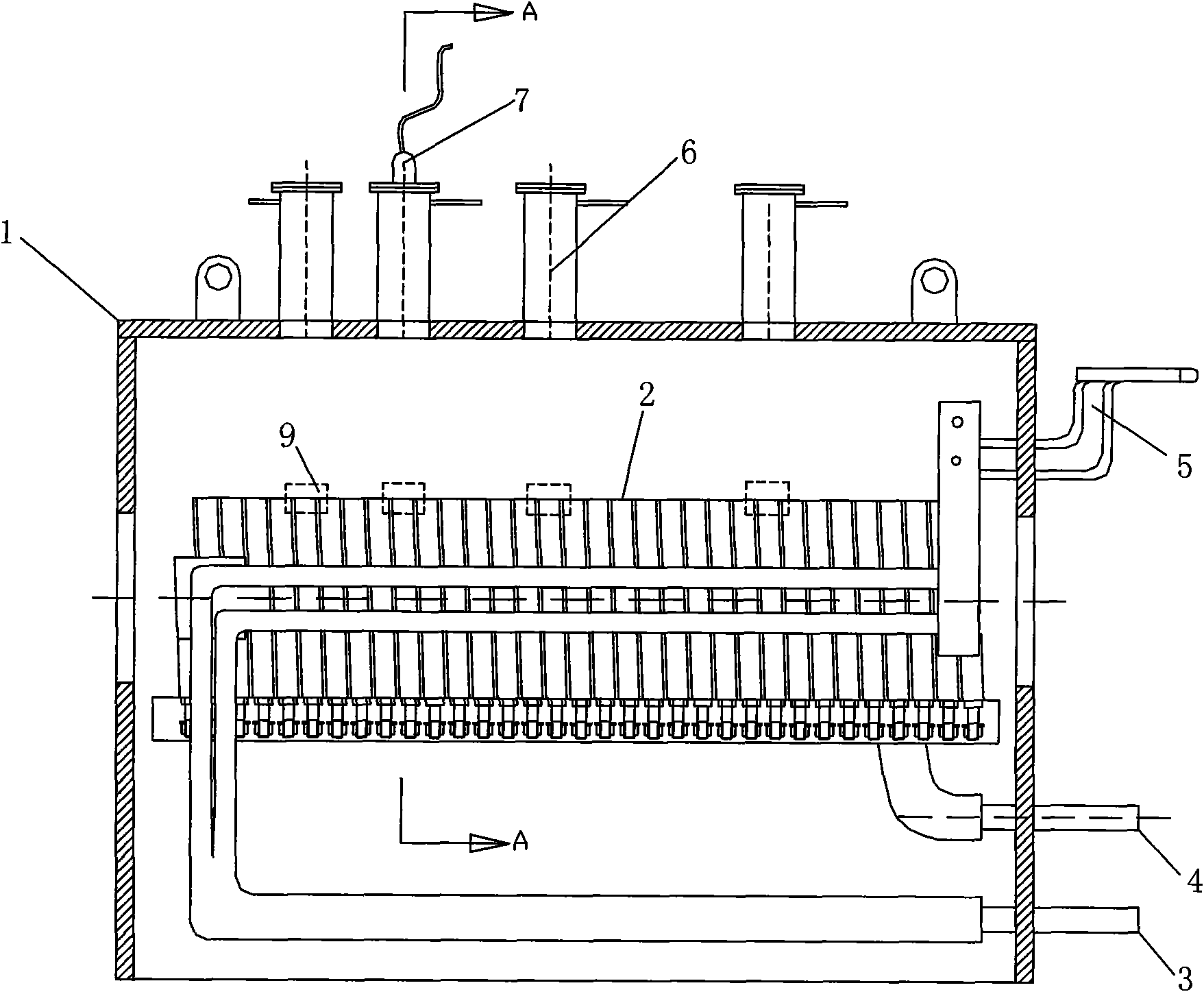 Steel tube end part inductive heating device with temperature detection system