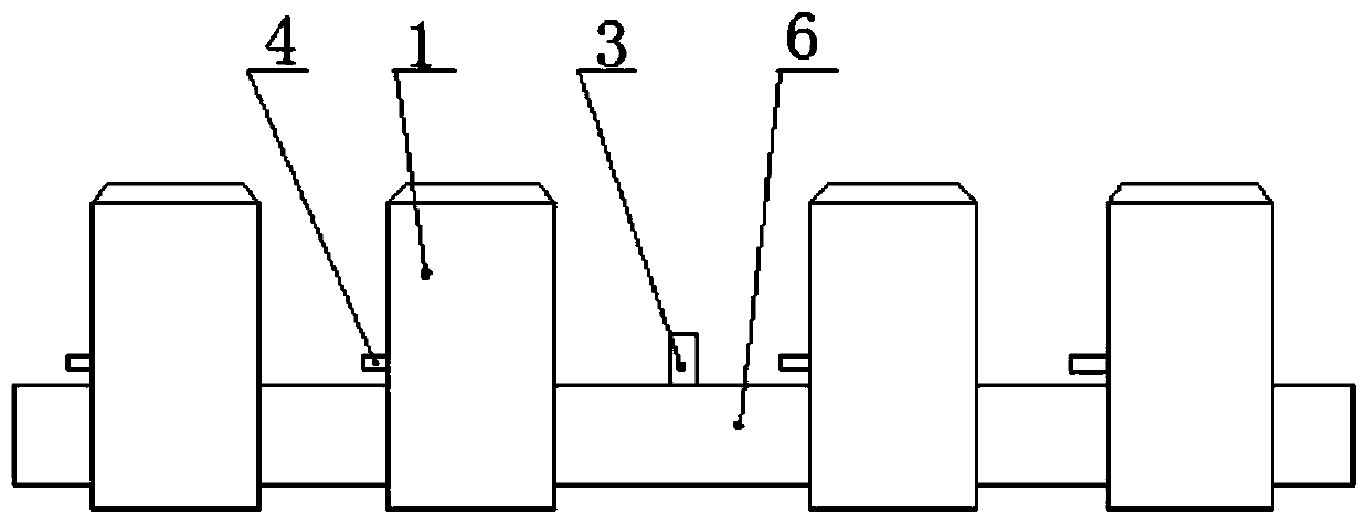 Engine carburetor liquid level control device