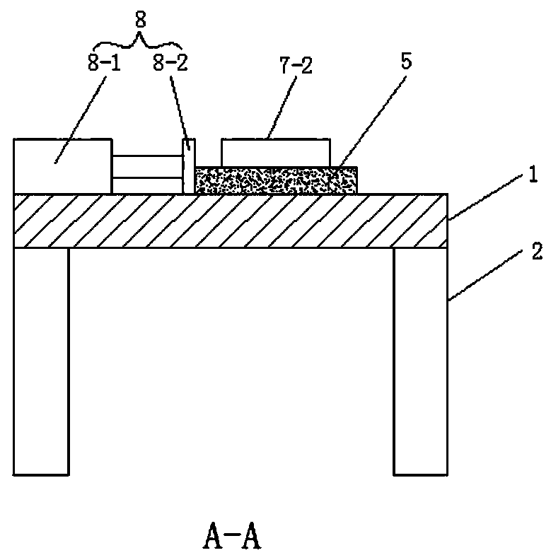 Adjustable wood board cutting processing device