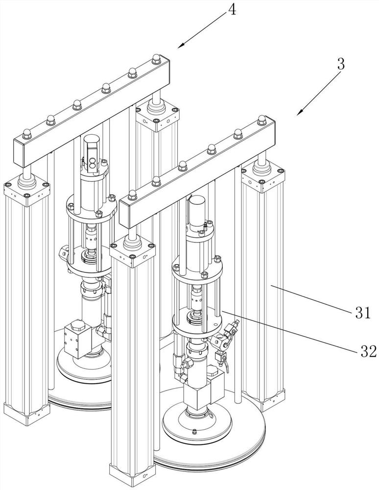 Quantitative glue discharging feeder