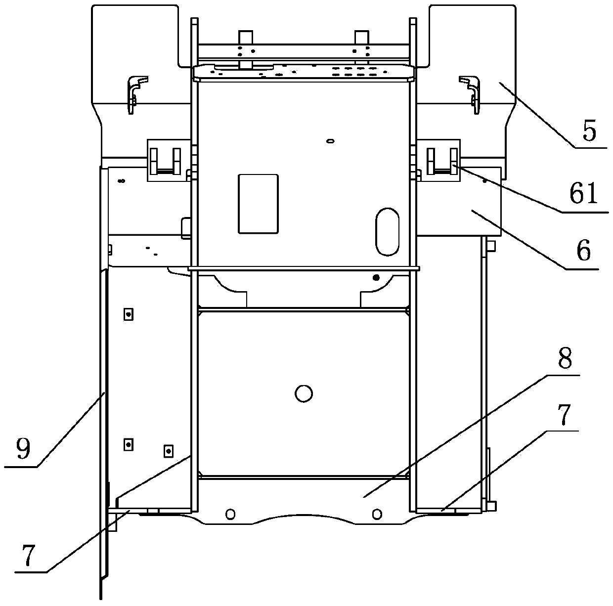 A body platform of a large-tonnage electric forklift