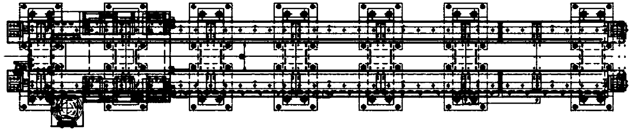 Multi-specie small size workpiece robot feeding and discharging device