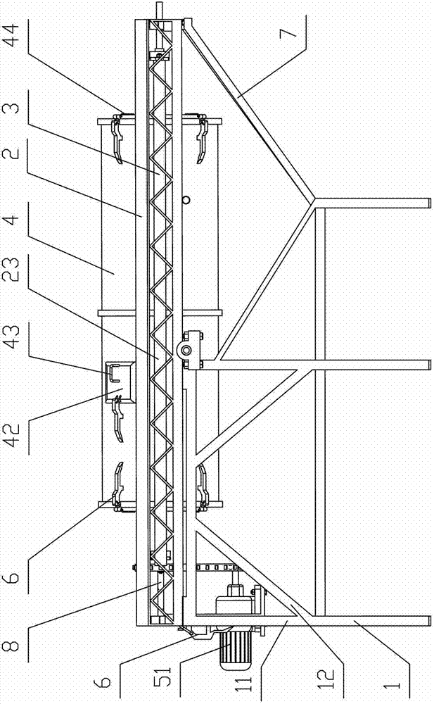 A dark tea aroma-enhancing stacking processing device