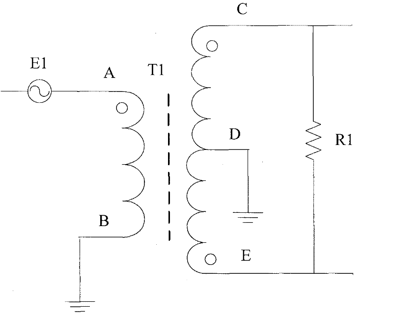 Transmission line transformer and combining and shunting device