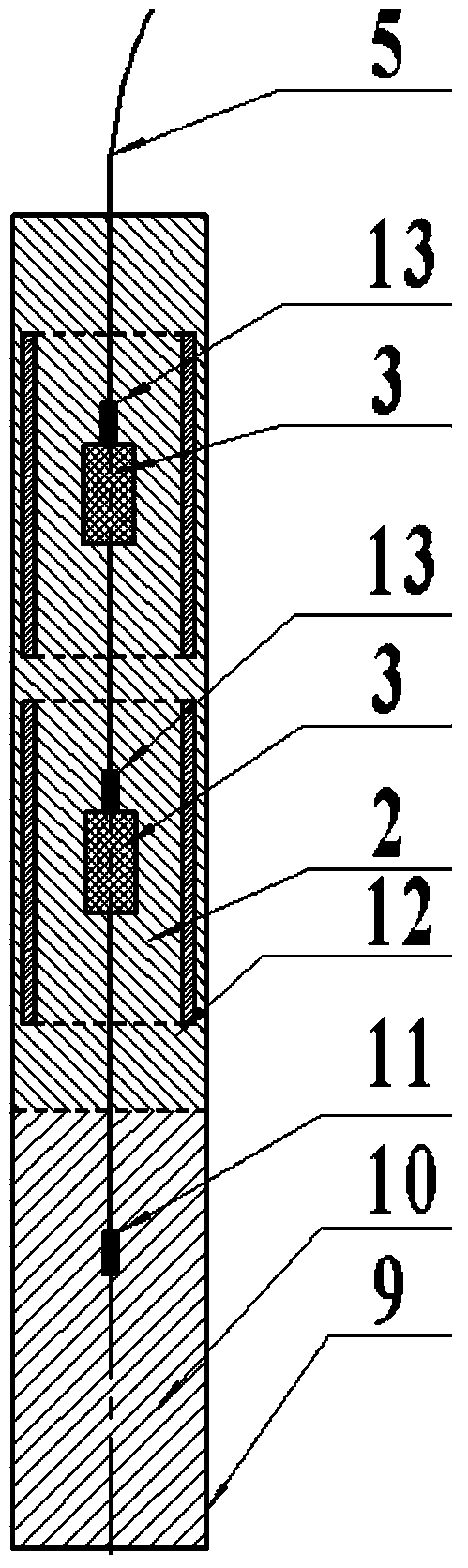 A rapid hole plugging device by explosive method