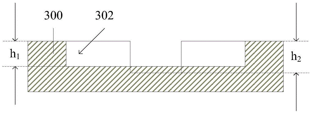 Target material sand blasting clamp and target material sand blasting method