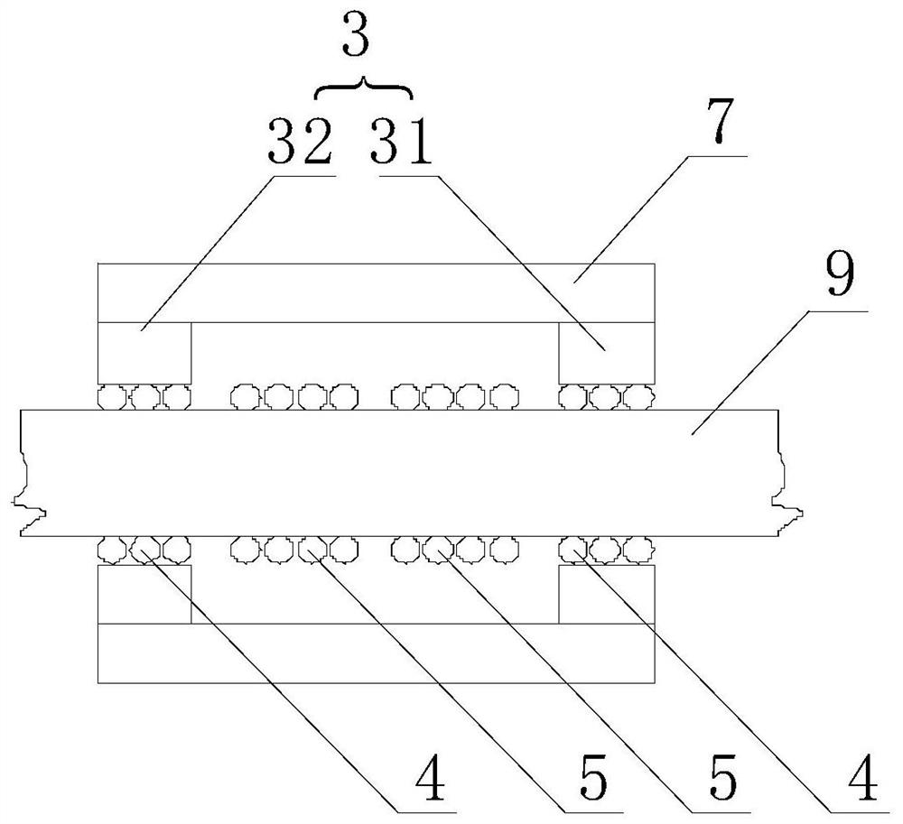 Ultrasonic guided wave nondestructive testing device and damage identification method for transmission conductor