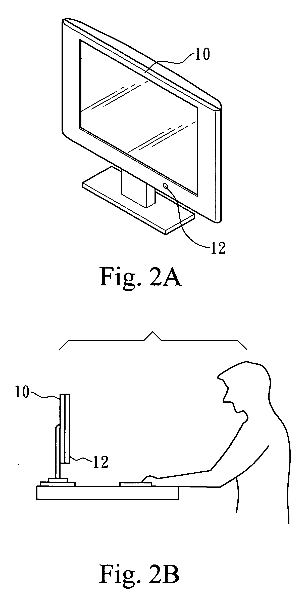 Apparatus for automatically adjusting display parameters relying on visual performance and method for the same