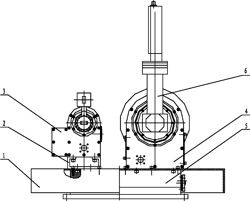 Feed source device capable of realizing antenna C/Ku band switching and method thereof