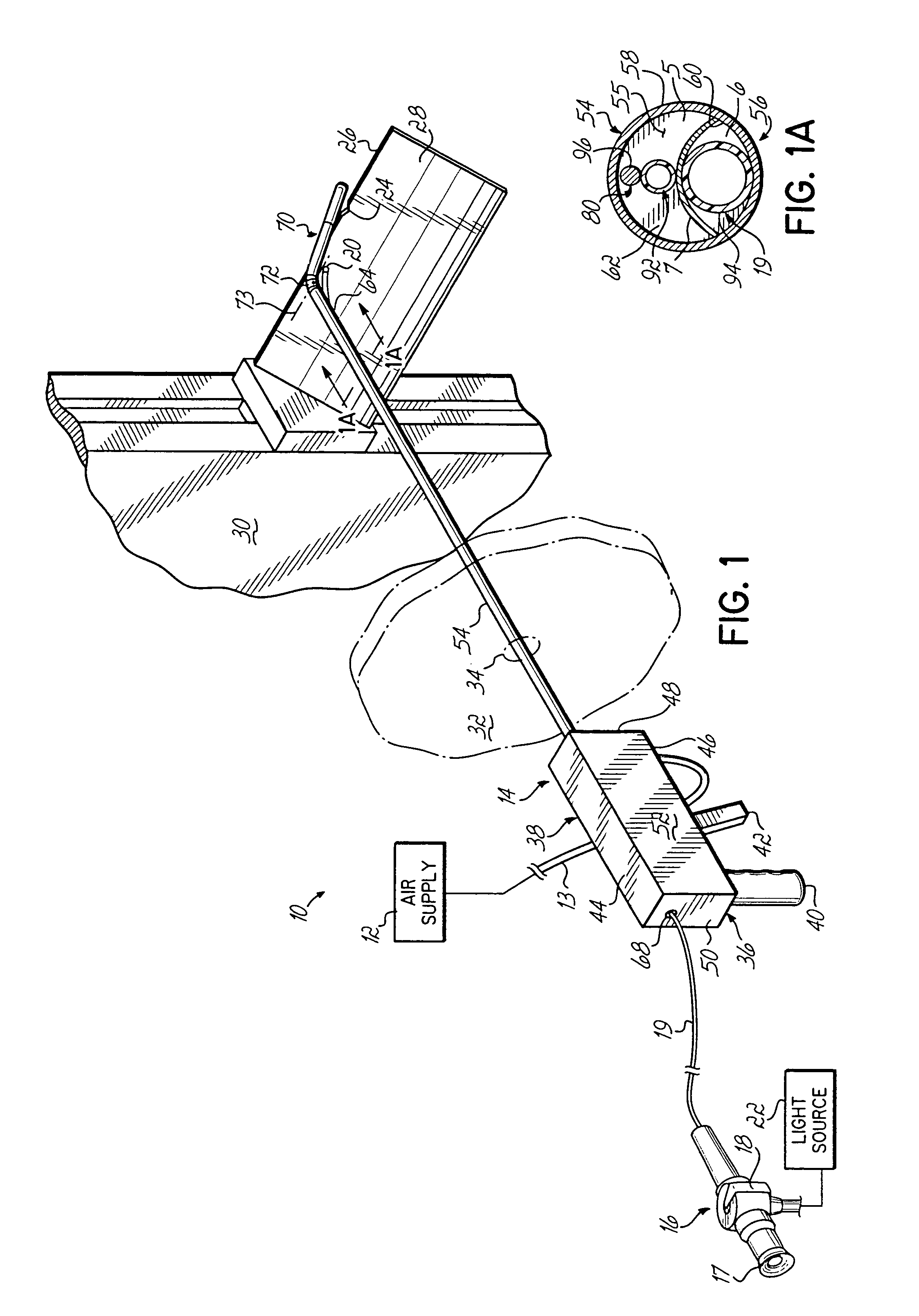 Grinding apparatus for blending defects on turbine blades and associated method of use
