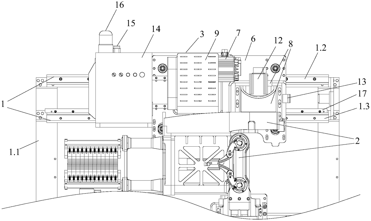 Vertical type travelling mechanism for section bar traction