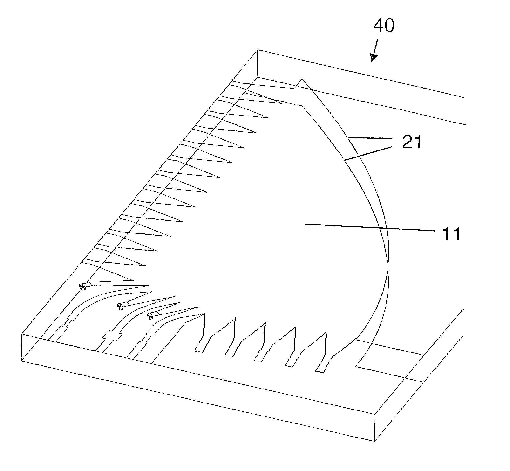 Waveguide structure for creating a phase gradient between input signals of a system of antenna elements