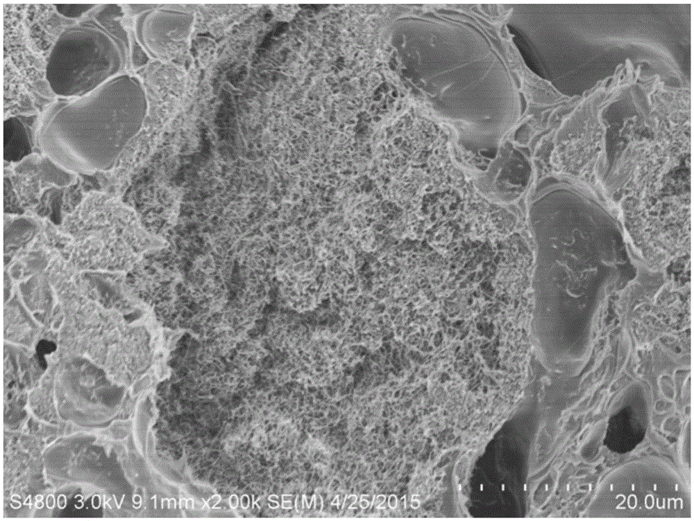 Carbon nano-tube microsphere/glass fiber synergistically-reinforced epoxy composite material preparation method