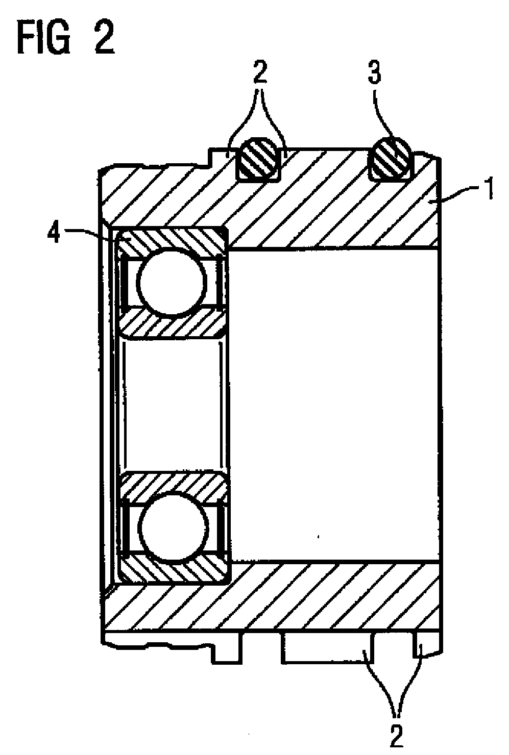 Rotary support with elastic connection device for installation of electric machines in tubes