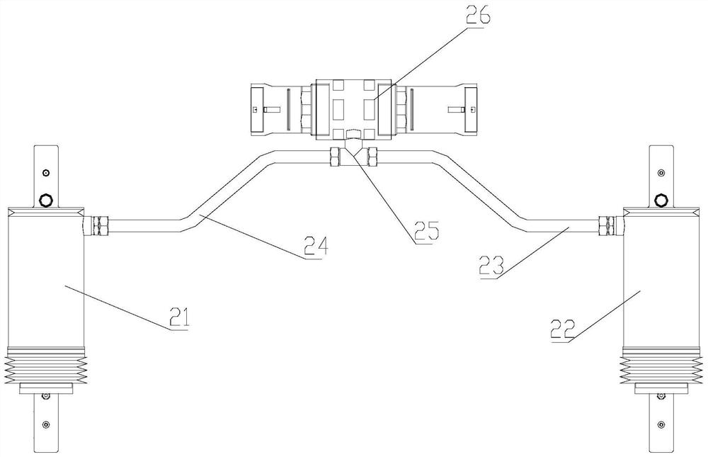 Energy accumulator transversely-arranged balance hydro-pneumatic suspension