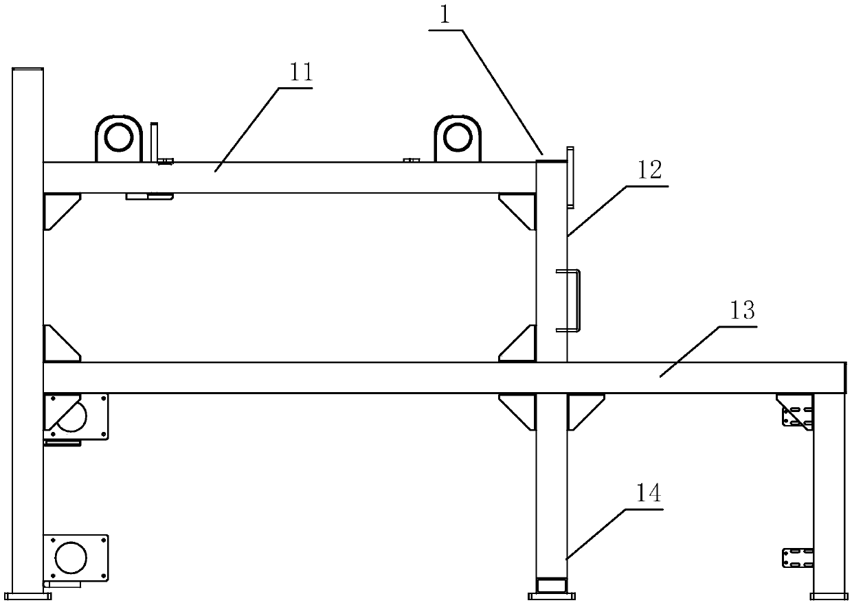 Unilateral automatic charging/discharging device