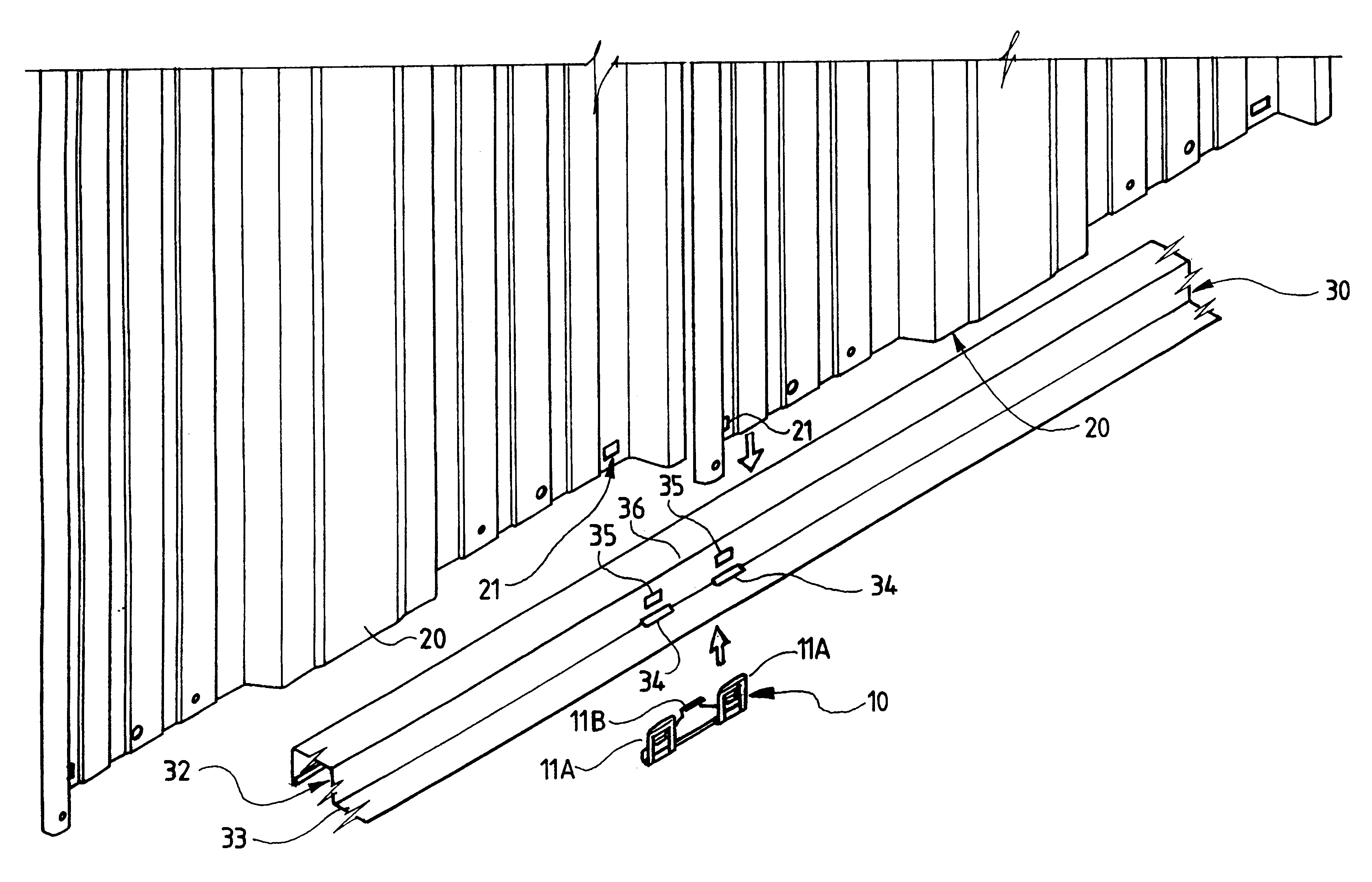 Clip fastening system for walls