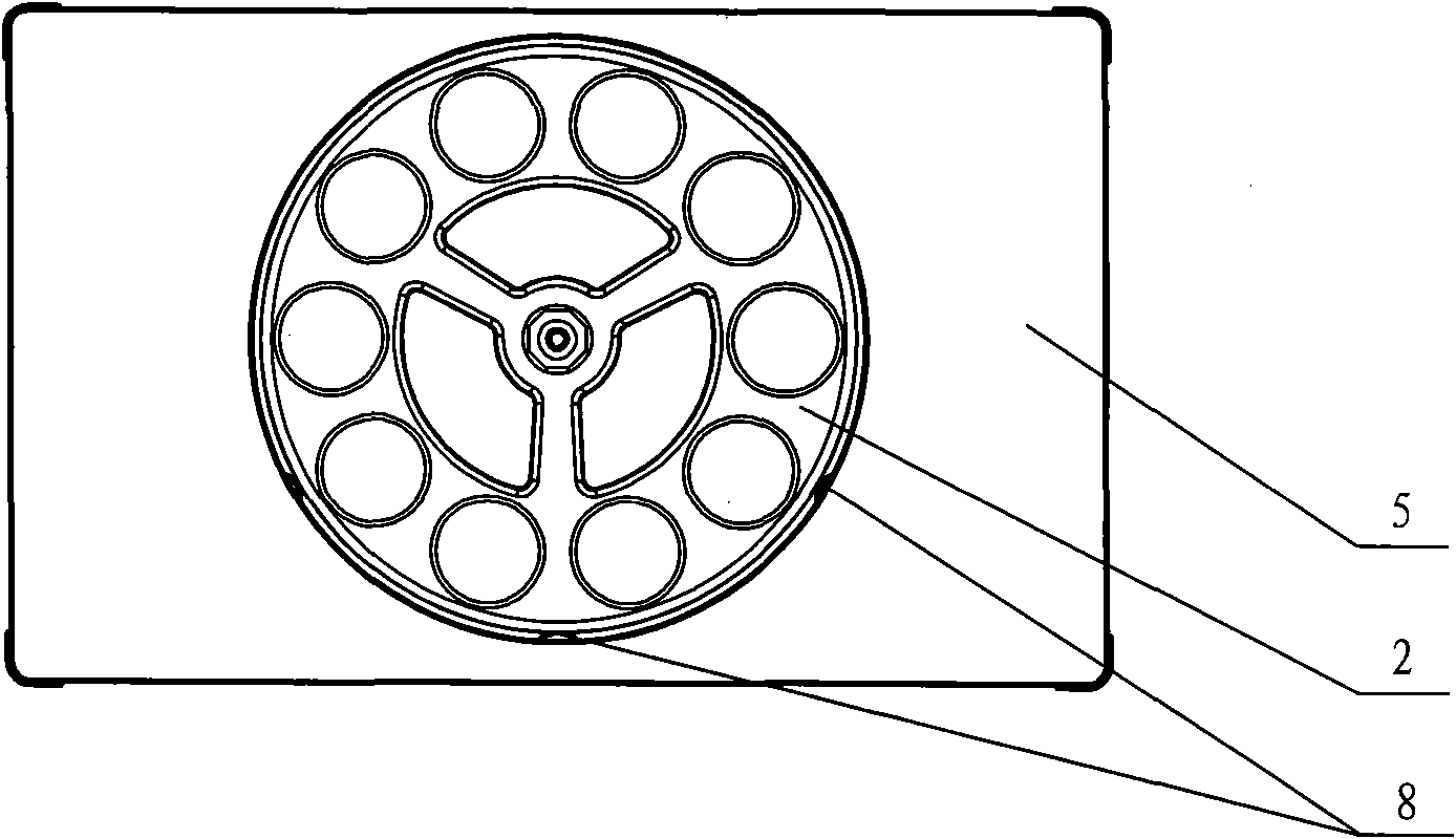 Sausage roaster for microwave oven