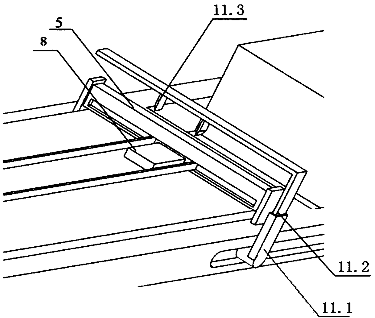 A dismantling method and device for a lithium battery case