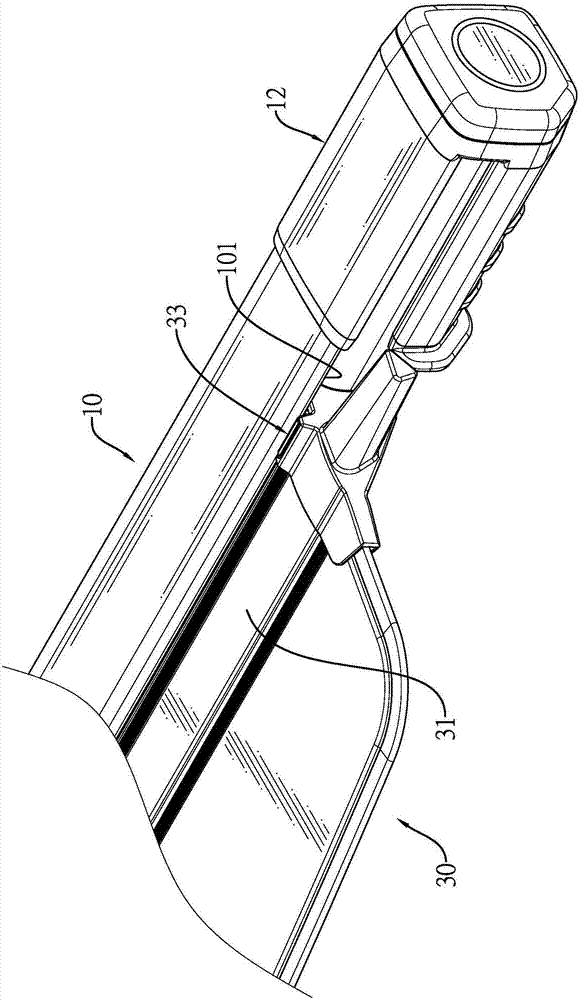 Shielding curtain with roller auxiliary retracting mechanism