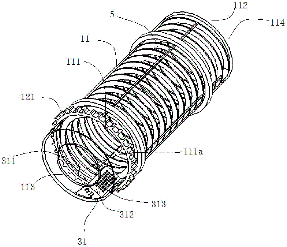 Spiral conveyor cleaning device