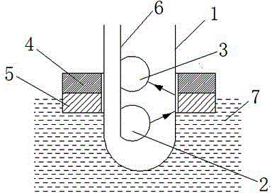 Liquid level monitoring device of infrared storage battery