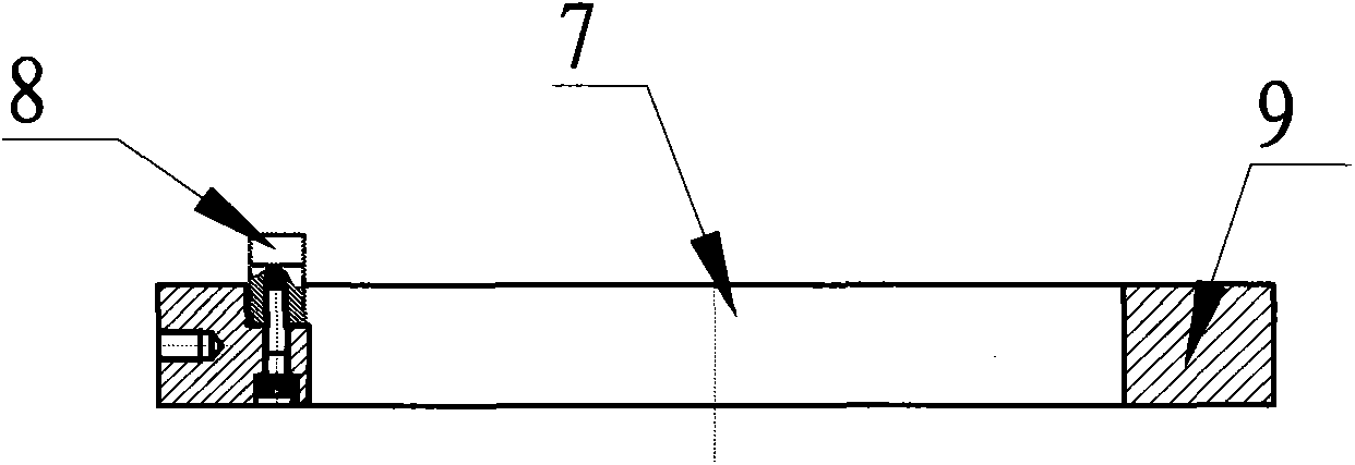 Device and method for spinning cylindrical titanium alloy part