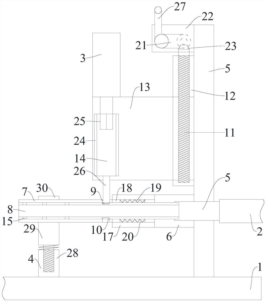 Internal rotation-type cleaning device for sausage casing processing and production