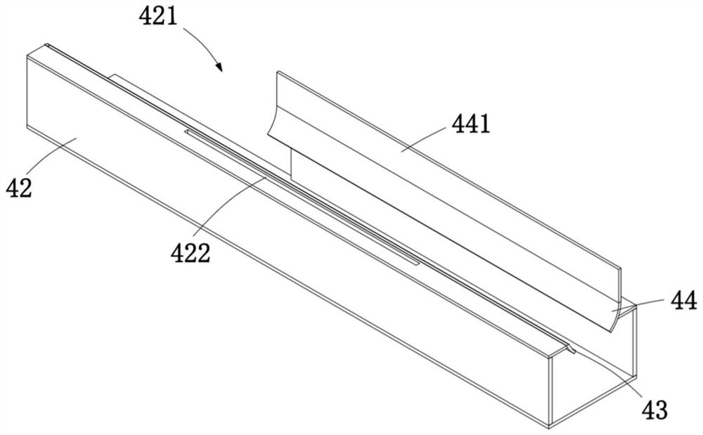 A paper tube precision cutting equipment with continuous loading and unloading function