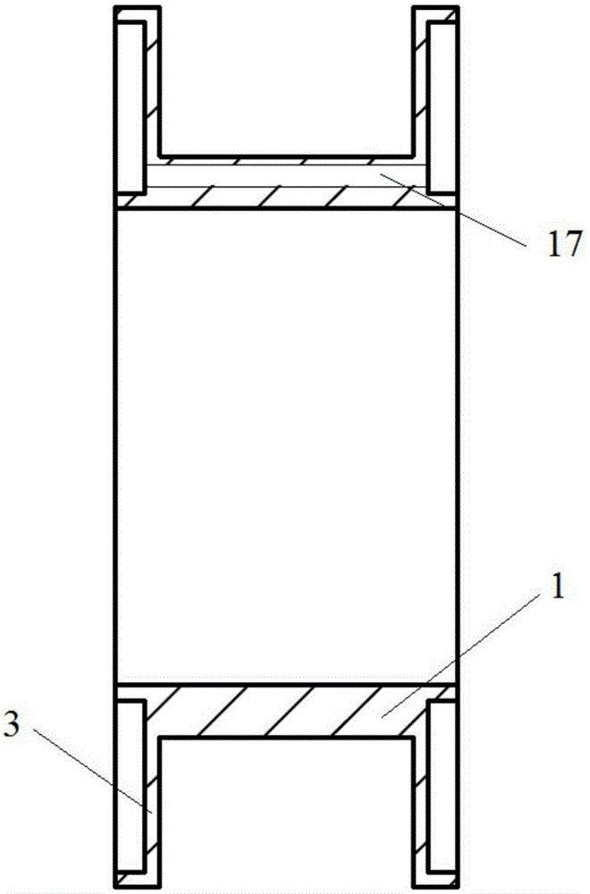 Short magnetic focusing device and method for transversal compression of ultrafast electronic pulses