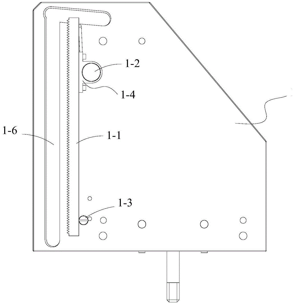 Lifting seat that can be fixed freely