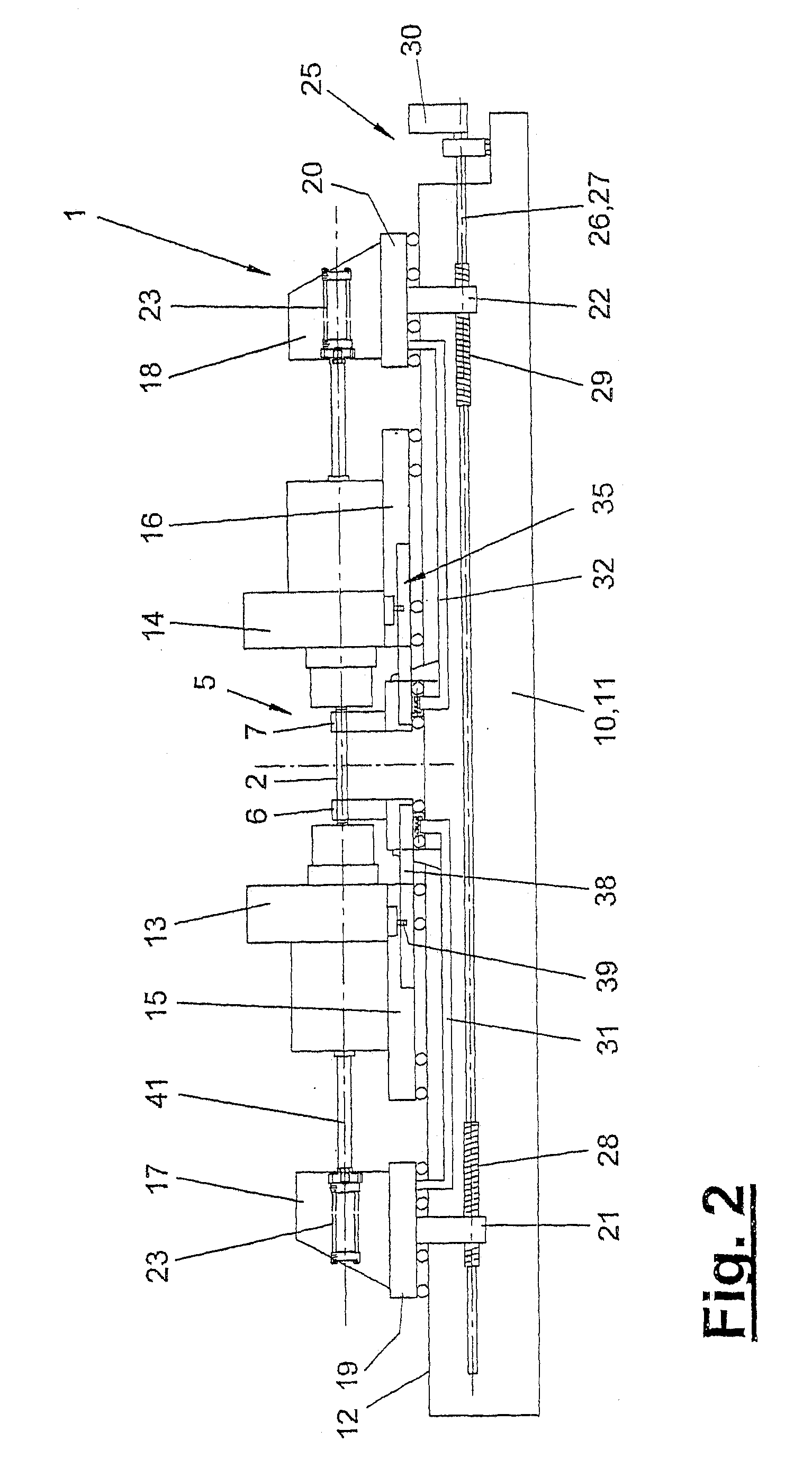 Pressure welding machine and pressure welding method